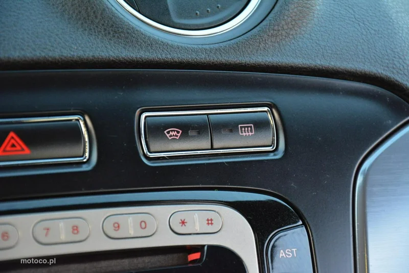 Ford Mondeo IV 32