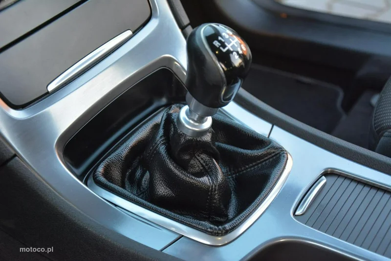 Ford Mondeo IV 33