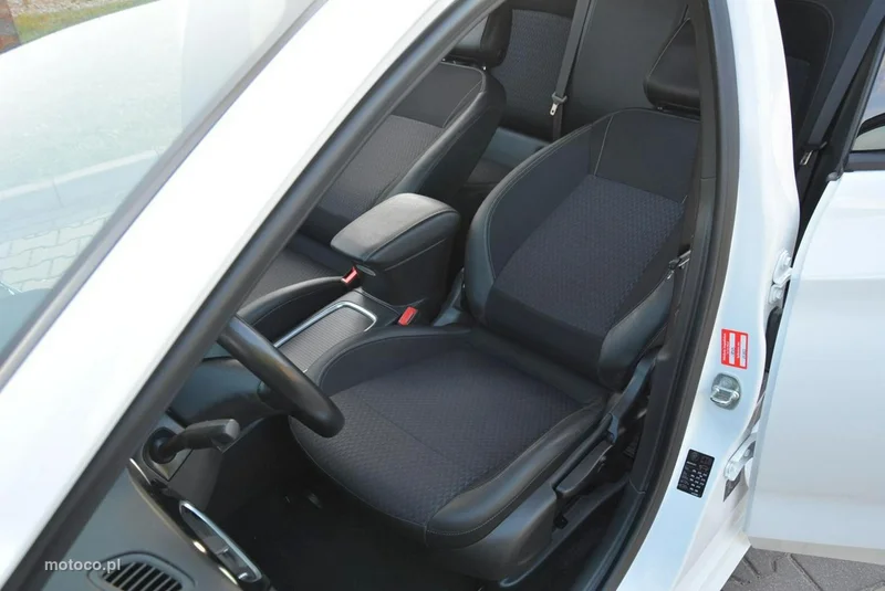 Opel Astra K 19