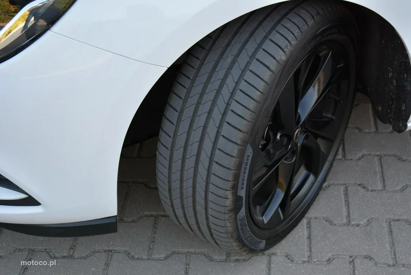 Opel Astra K 37