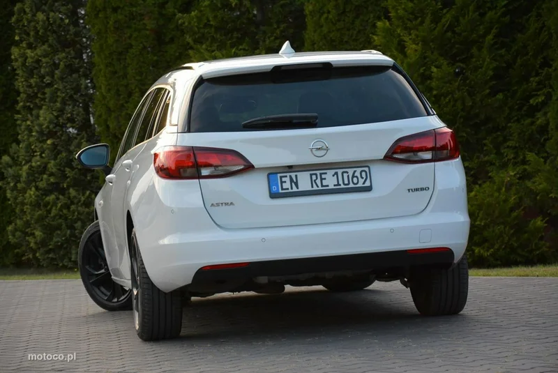 Opel Astra K 6