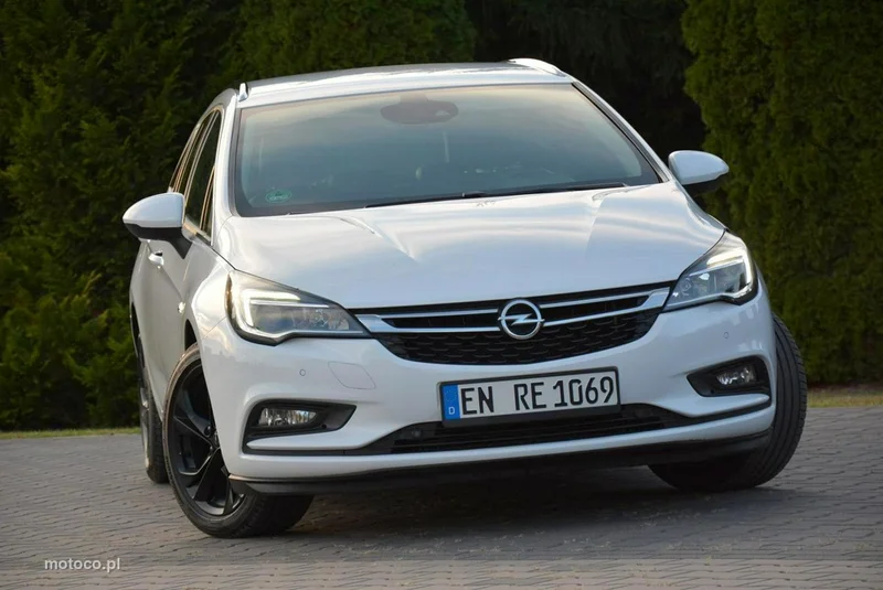 Opel Astra K 8