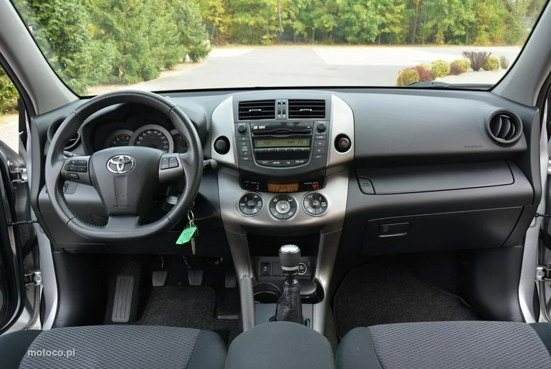 Toyota RAV 4 XA30 21