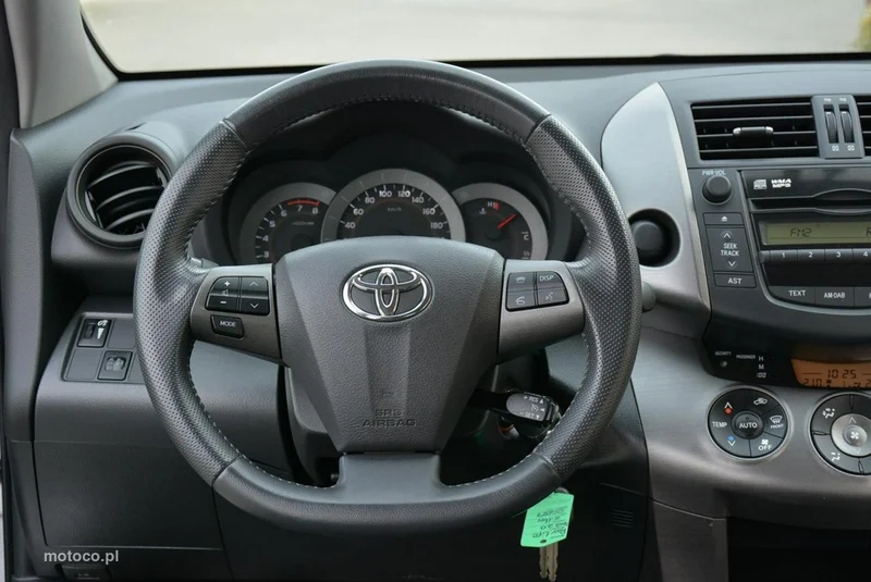 Toyota RAV 4 XA30 24