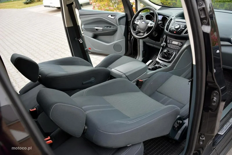 Ford Grand C-Max 18