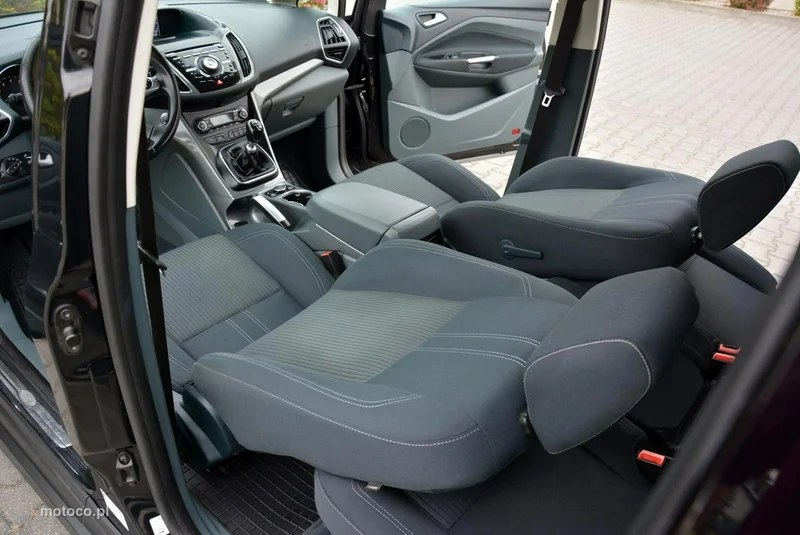 Ford Grand C-Max 22