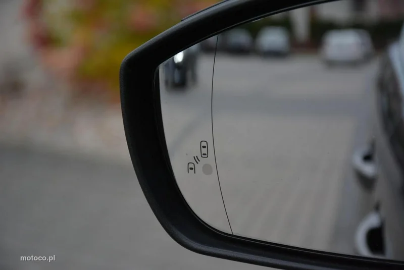 Ford Grand C-Max 33