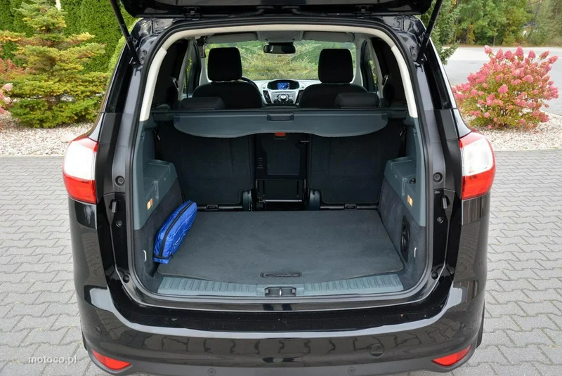 Ford Grand C-Max 35