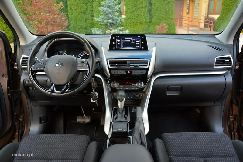 Mitsubishi Eclipse Cross 24