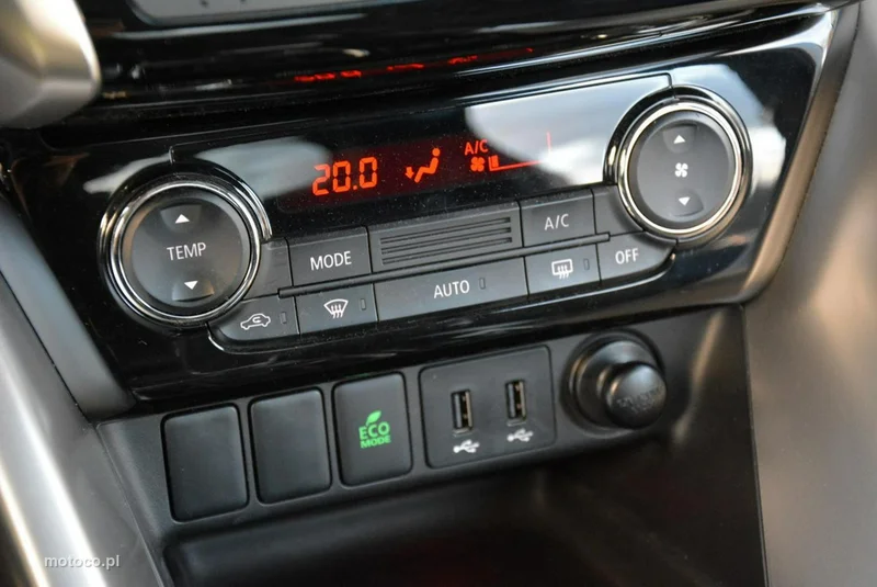 Mitsubishi Eclipse Cross 31
