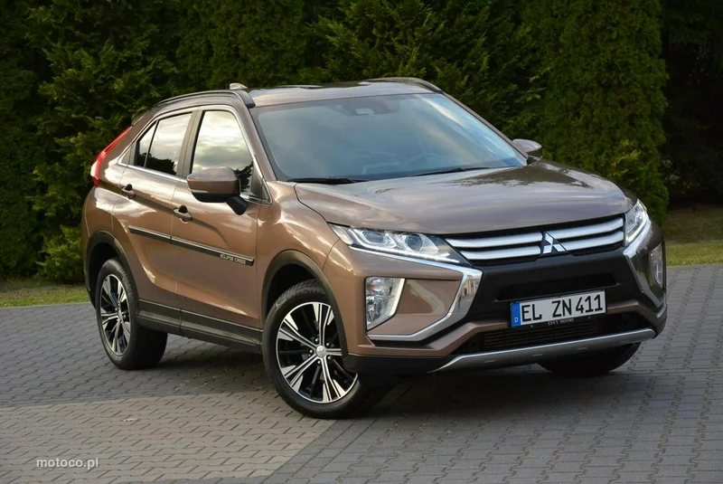 Mitsubishi Eclipse Cross 9