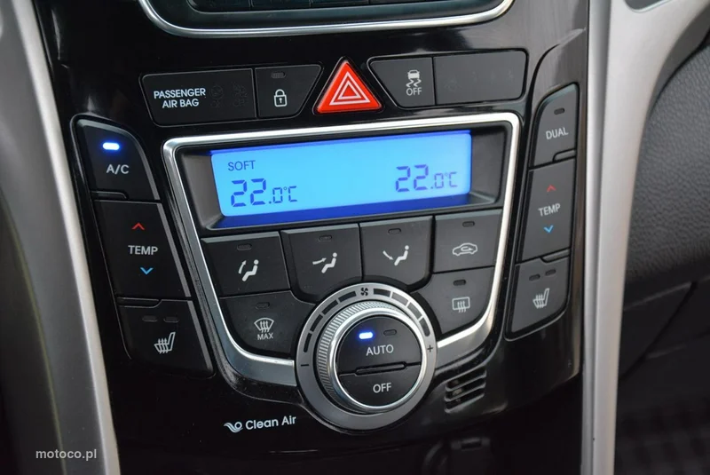 Hyundai i30 25