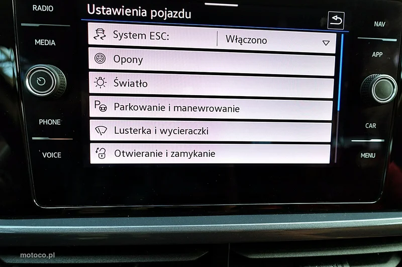 Volkswagen T-Roc A1 30