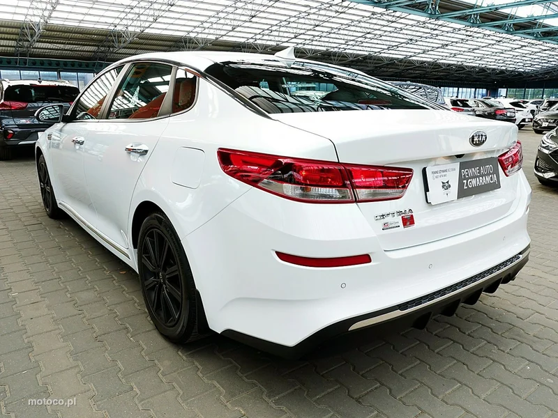 Kia Optima 64