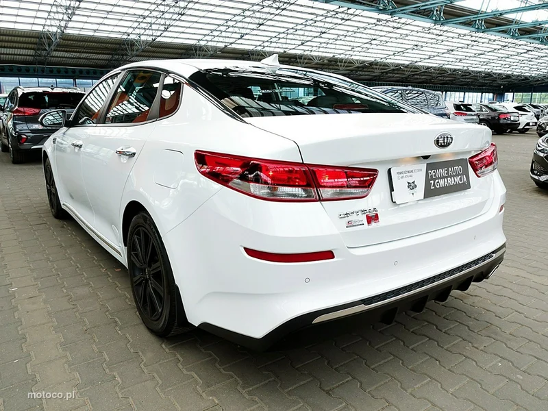 Kia Optima 72