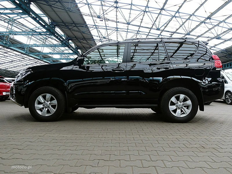 Toyota Land Cruiser J200 60