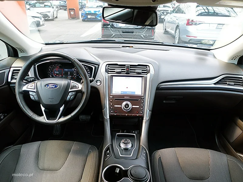 Ford Mondeo V 15
