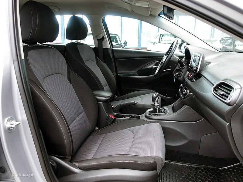 Hyundai i30 11