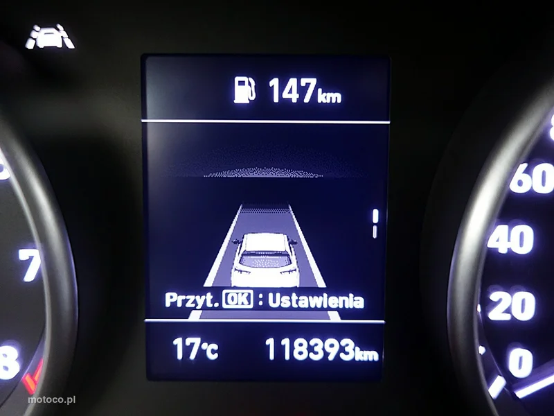 Hyundai i30 24