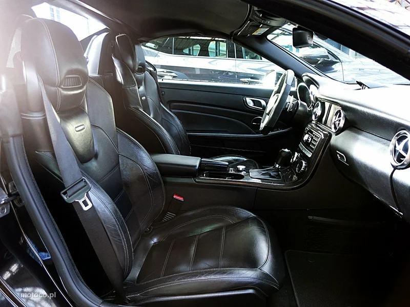 Mercedes-Benz SLK R172 SLK 55 AMG 17