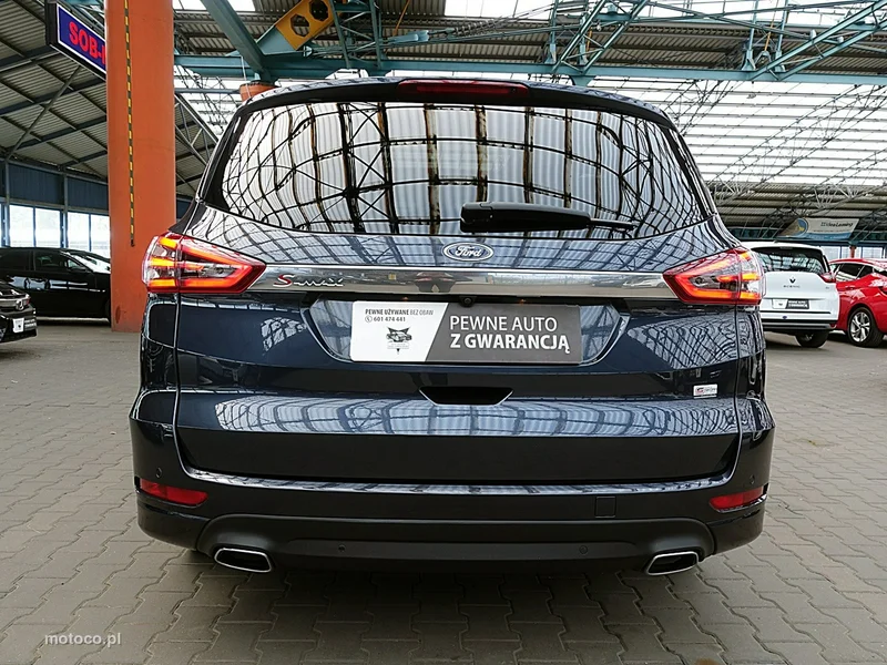 Ford S-Max II 4