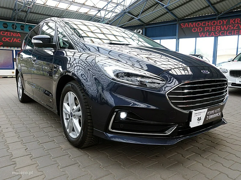 Ford S-Max II 8