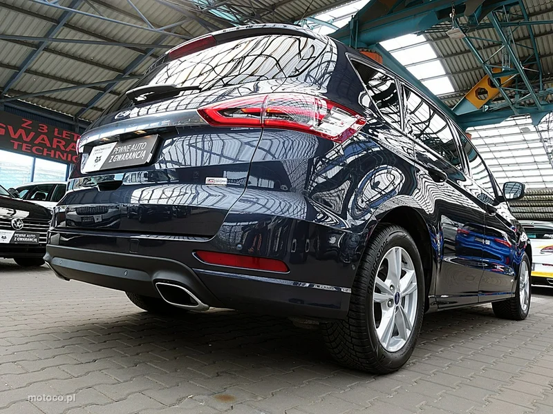 Ford S-Max II 10