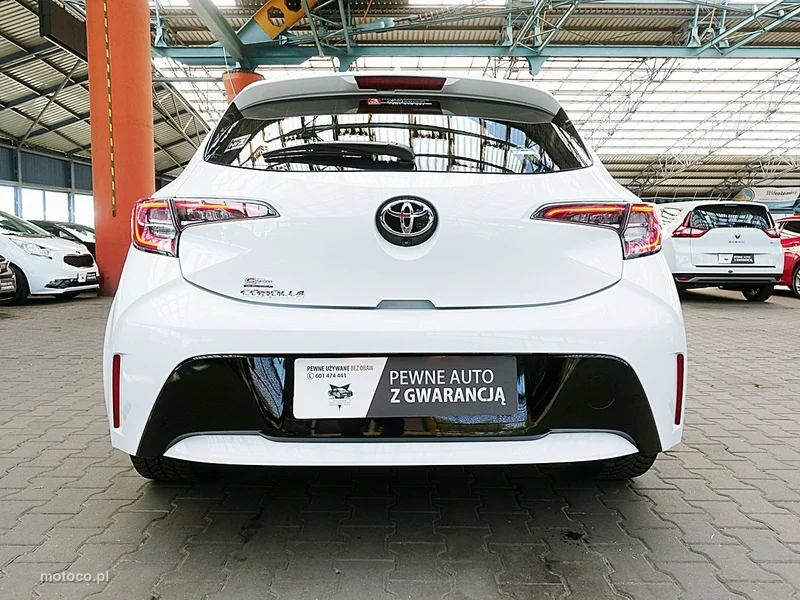 Toyota Corolla E210 4