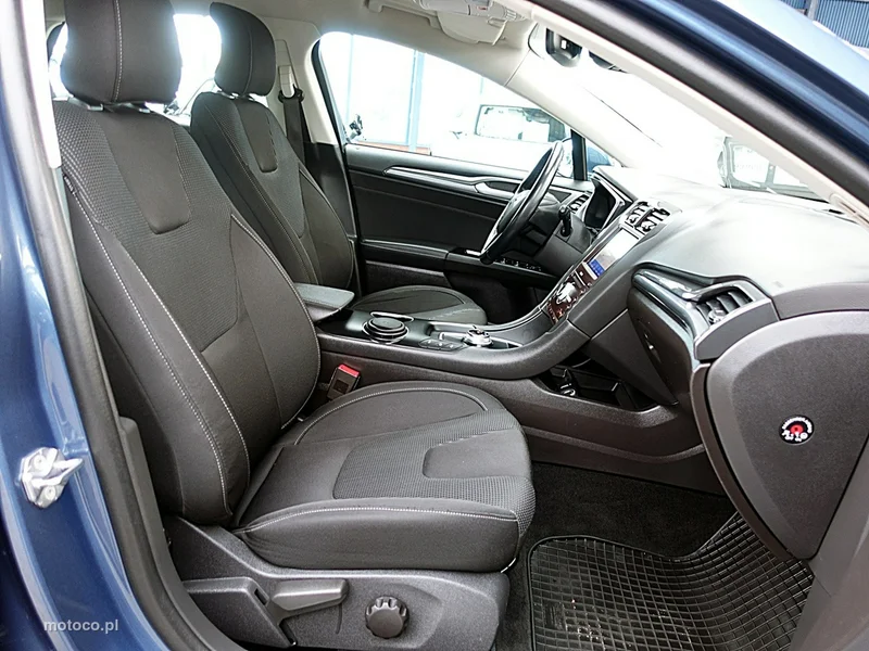 Ford Mondeo V 11