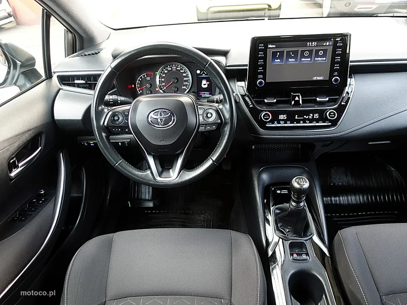 Toyota Corolla E210 14