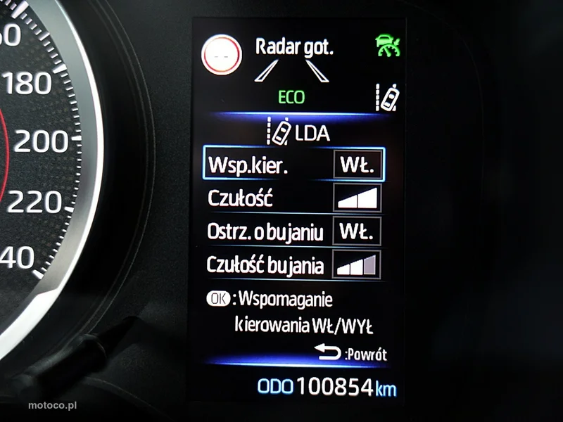 Toyota Corolla E210 26