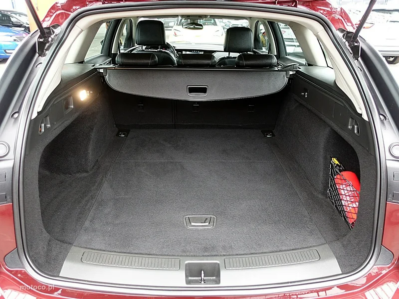 Opel Insignia B 15