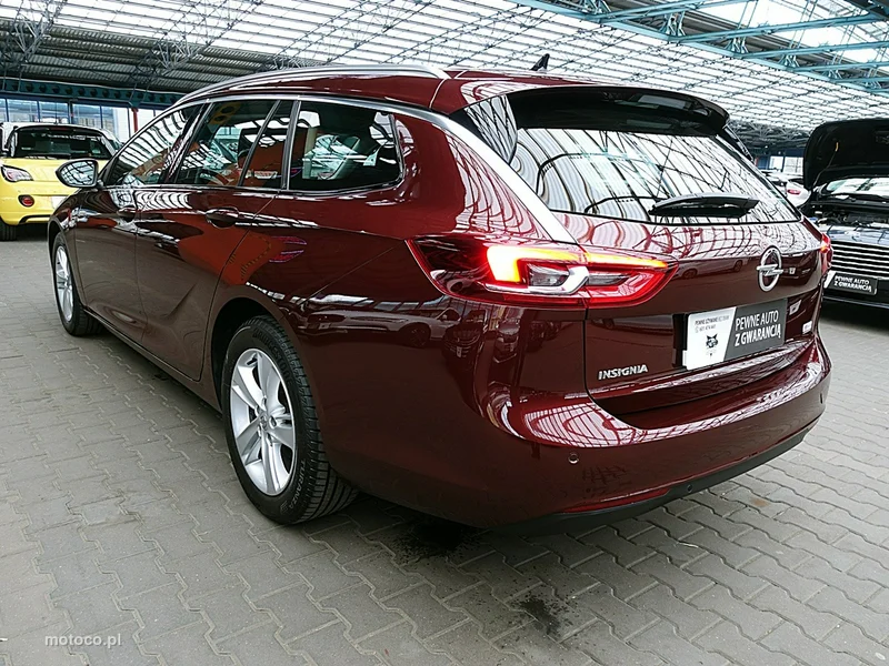 Opel Insignia B 9