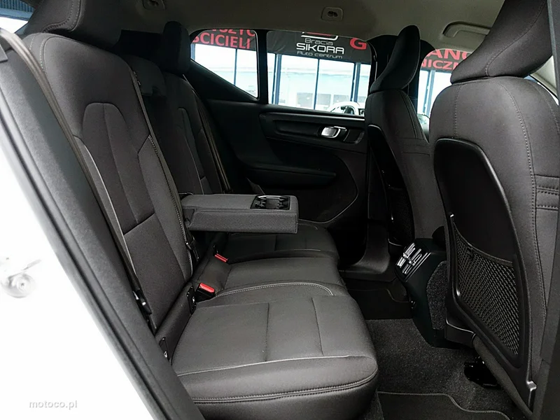 Volvo XC 40 12