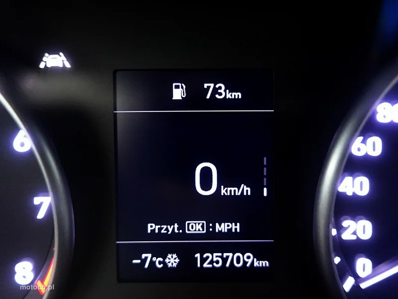 Hyundai i30 24