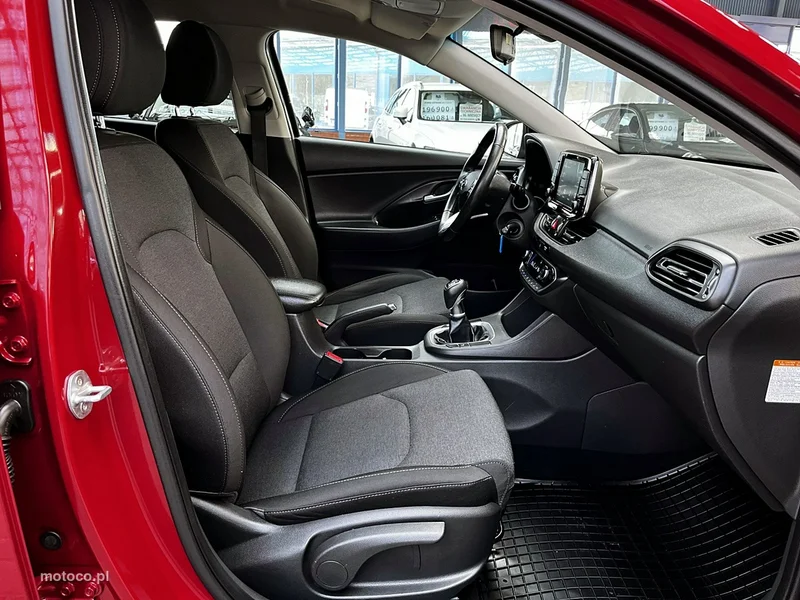 Hyundai i30 11