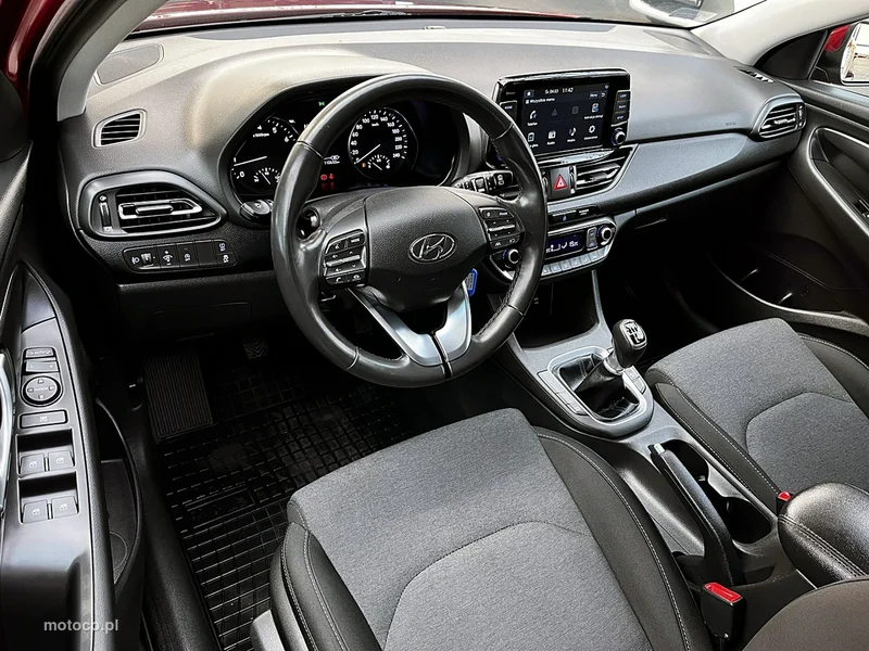 Hyundai i30 16