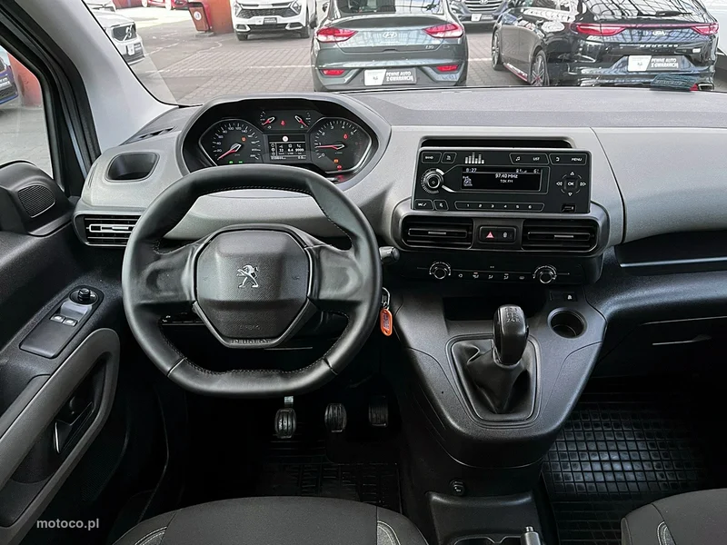 Peugeot Rifter 14