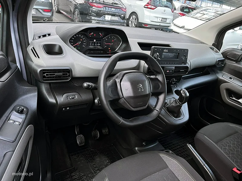 Peugeot Rifter 18