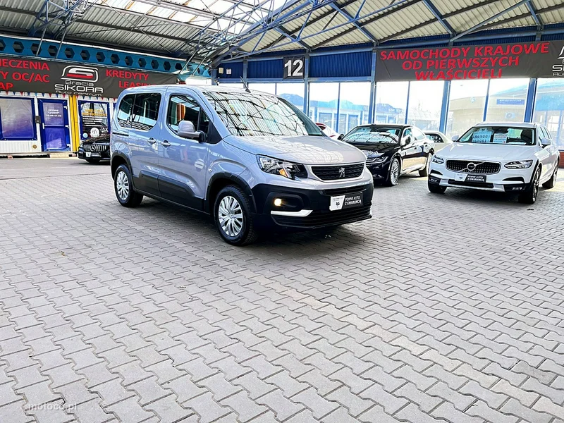 Peugeot Rifter 5