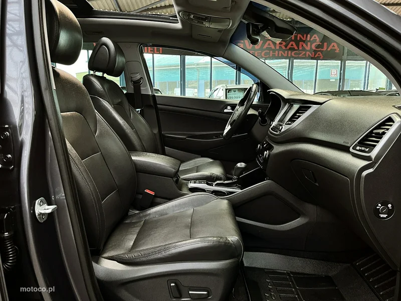 Hyundai TUCSON 11