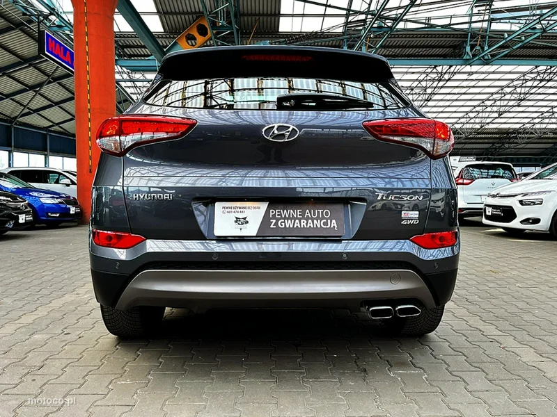 Hyundai TUCSON 4