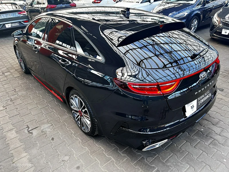 Kia Pro Cee'd 9