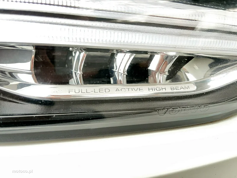 Volvo V90 Cross Country 12
