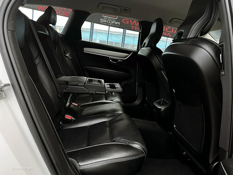 Volvo V90 Cross Country 15