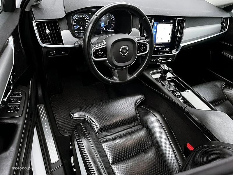 Volvo V90 Cross Country 20