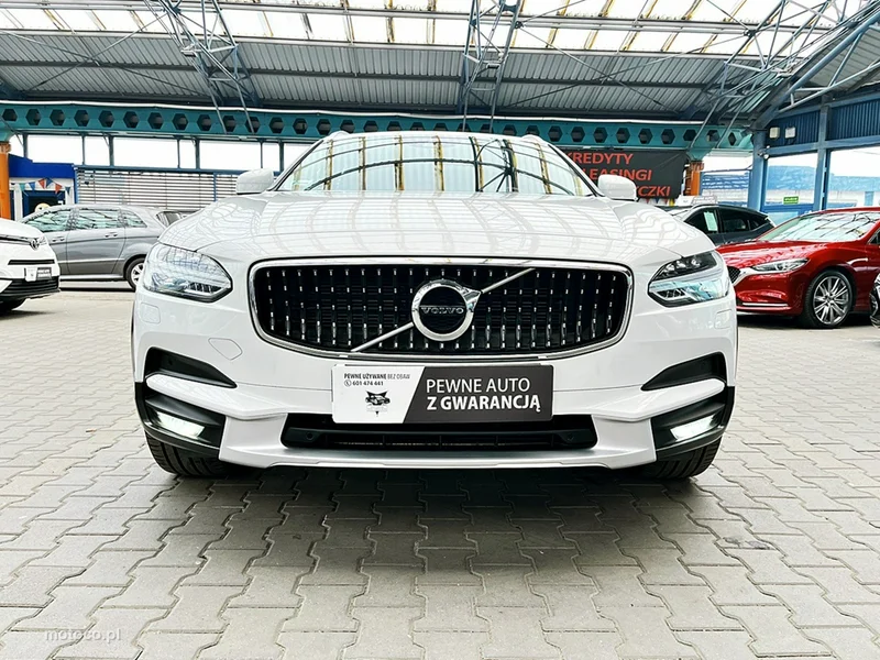 Volvo V90 Cross Country 3