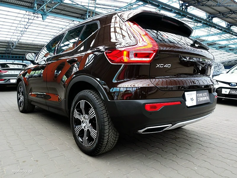 Volvo XC 40 9