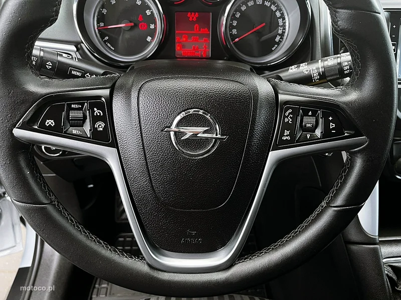 Opel Zafira C Tourer 18