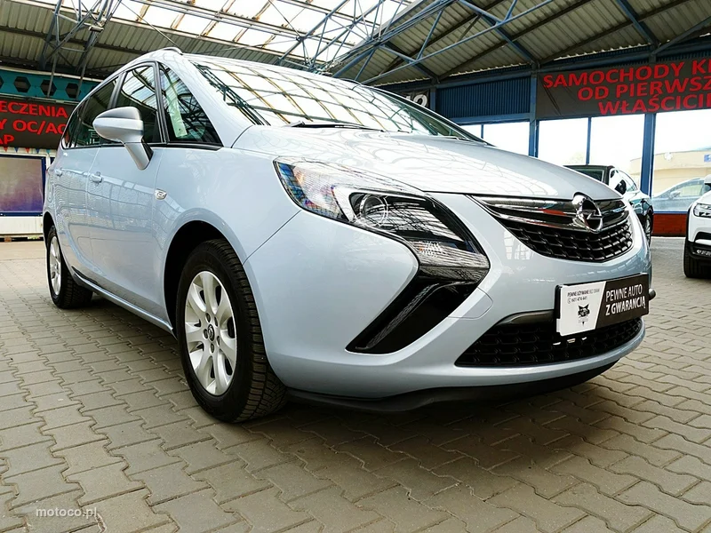 Opel Zafira C Tourer 7